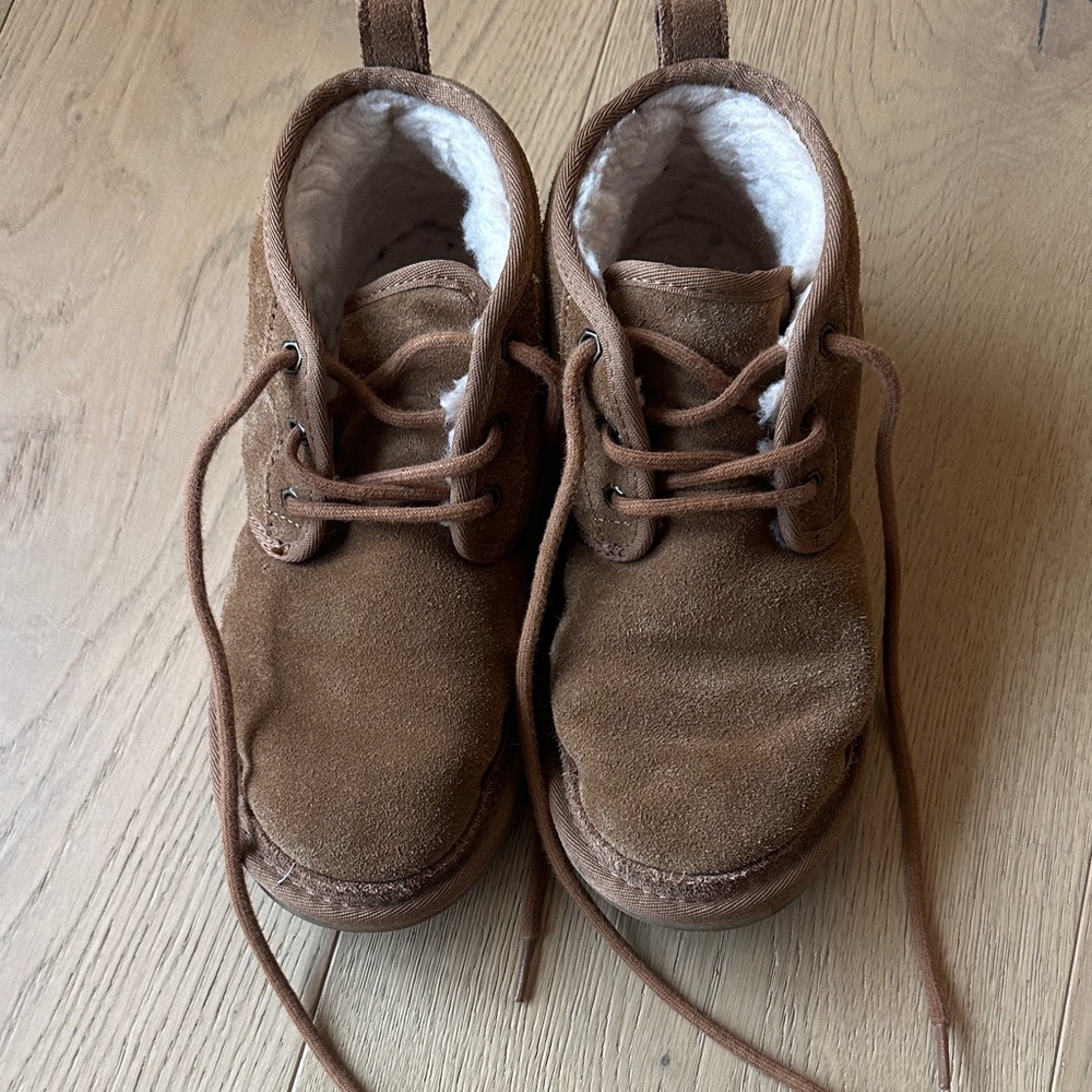 UGG Chestnut Kids Suede Boots